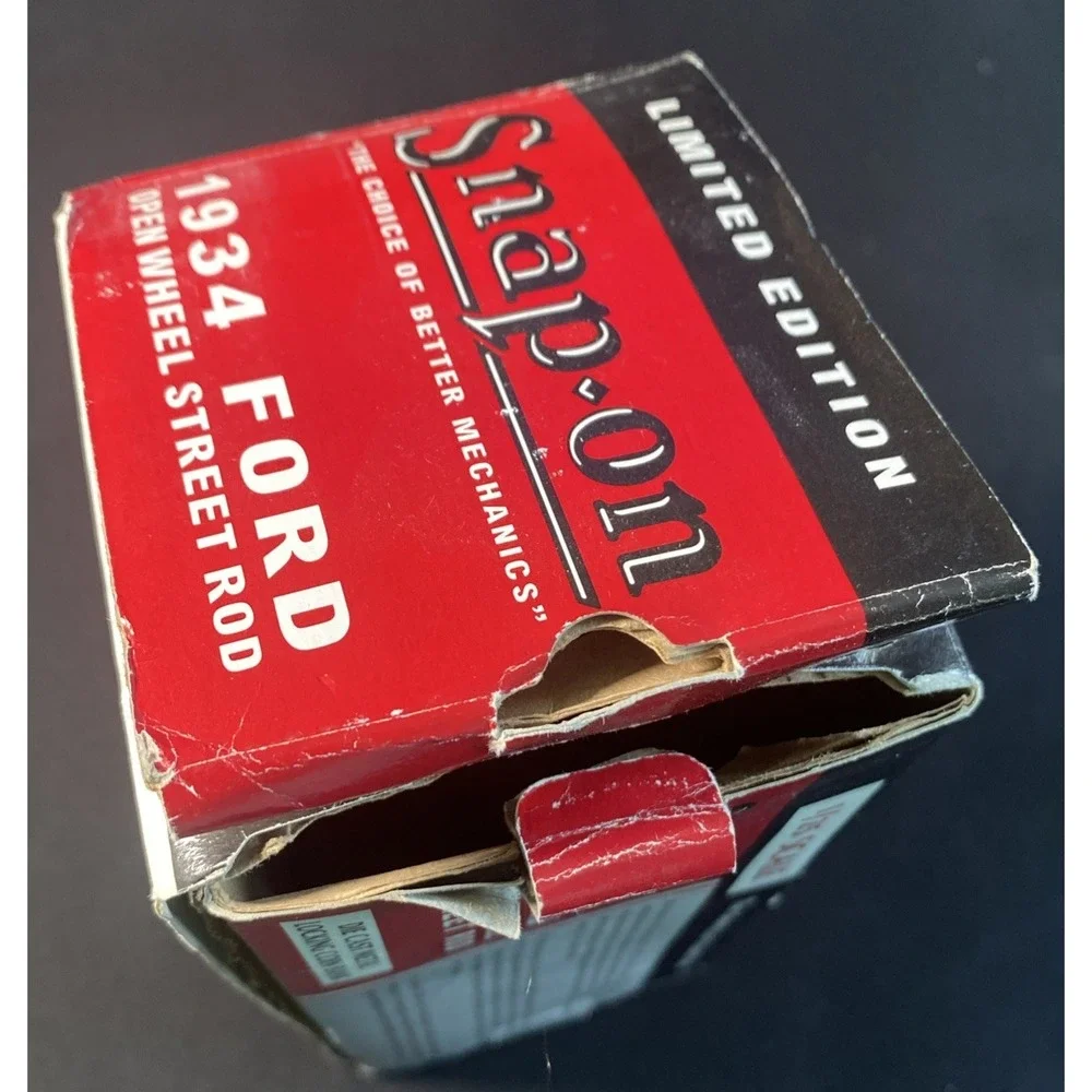 Snap-On 1934 Ford Open Wheel Street Rod Diecast Locking Coin Bank 1/25 Scale